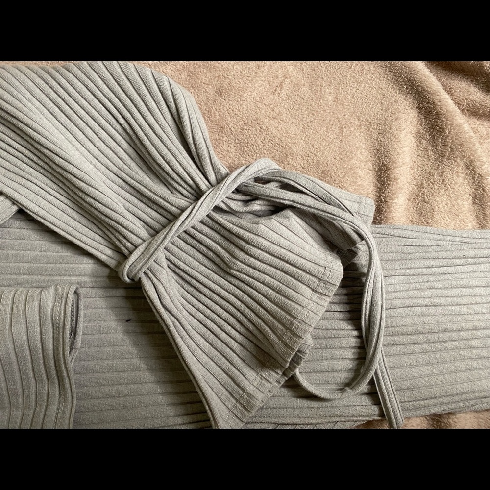 Gray Ribbed Set - Picture 2 of 4